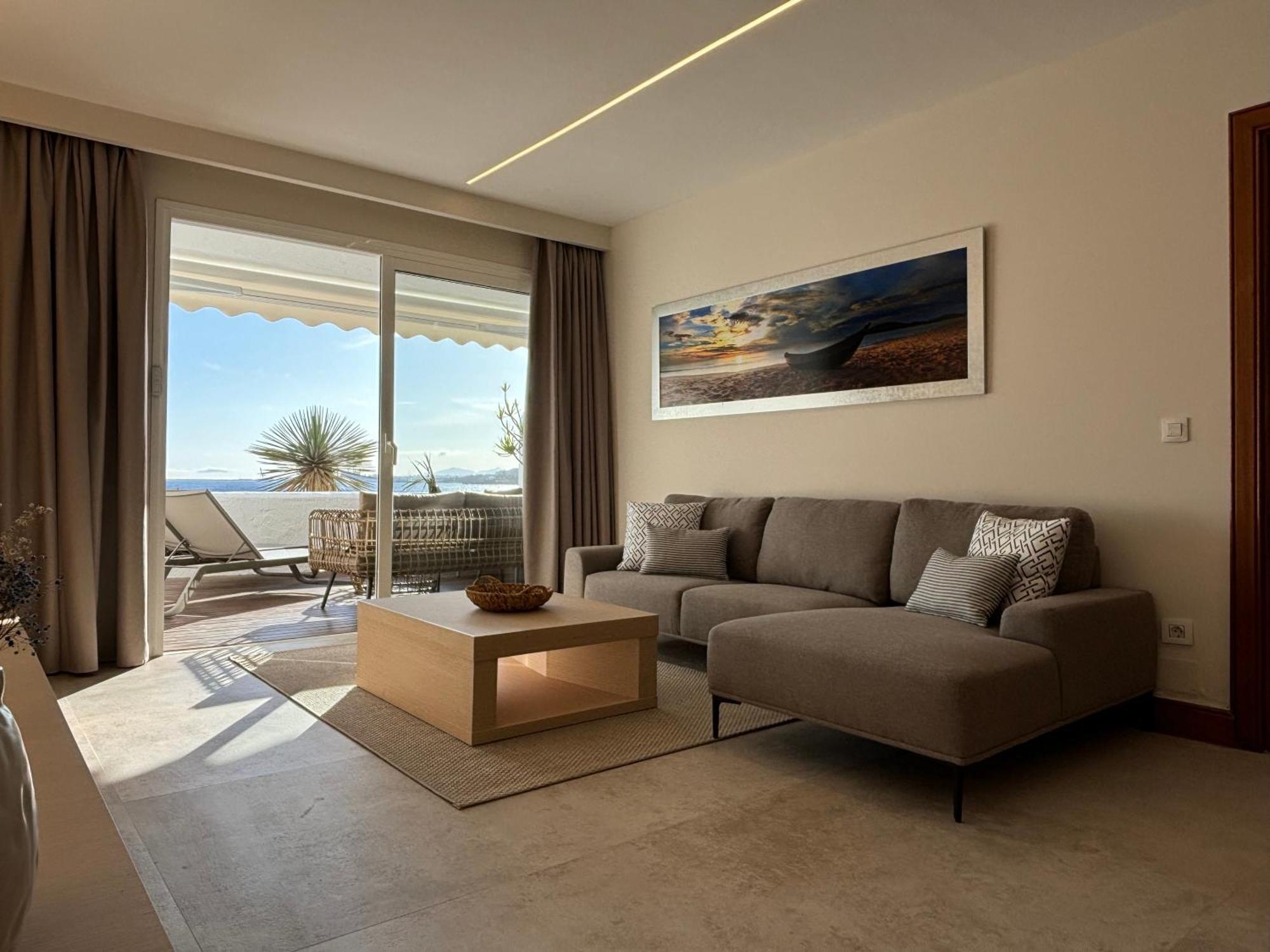 Costa Teguise Luxury First Line Apartment מראה חיצוני תמונה