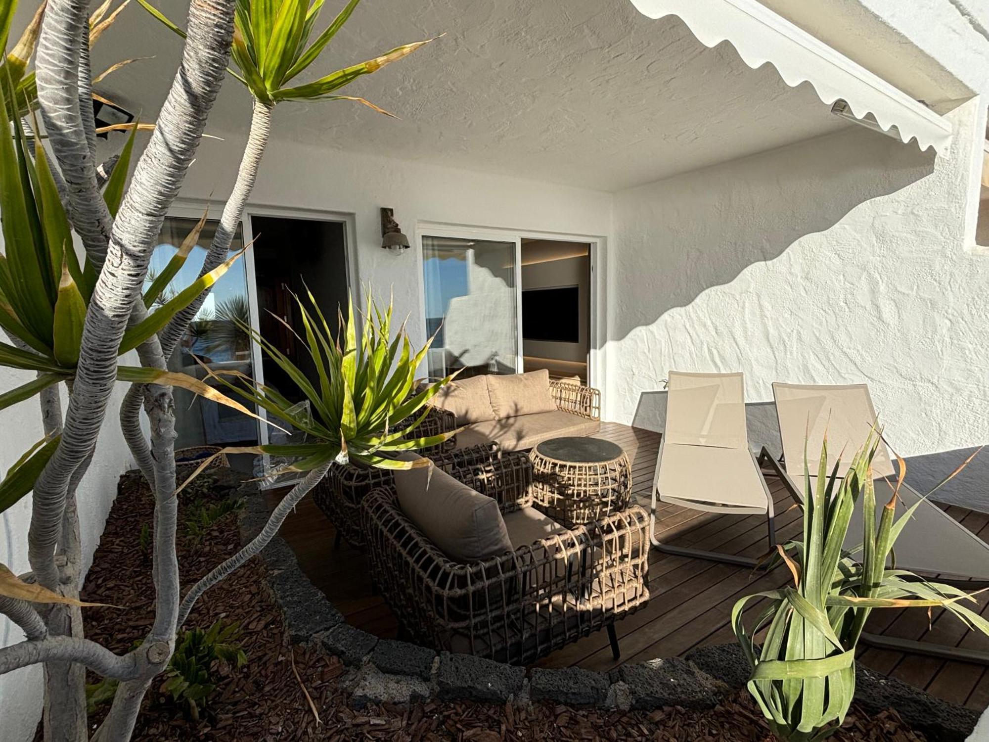 Costa Teguise Luxury First Line Apartment מראה חיצוני תמונה